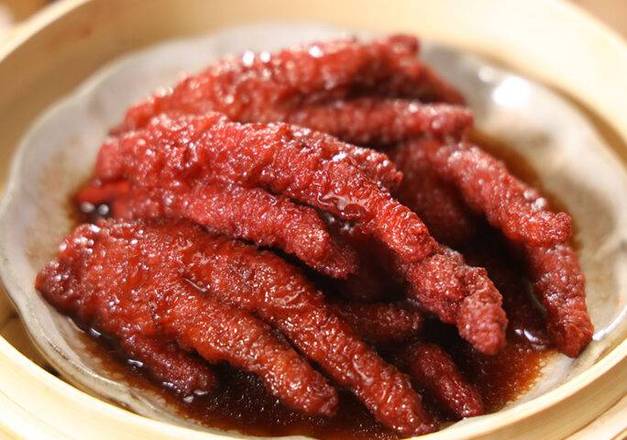 J 11 Steamed Chicken Feet 凤爪